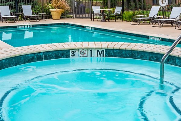 staybridge-suites-independence-pool